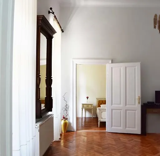 Contessa Napoca Apartament *